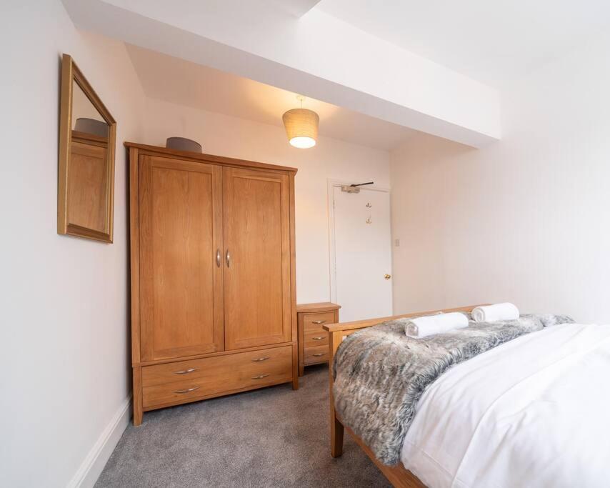 Mumbles View - Free Parking Oystermouth Exterior photo