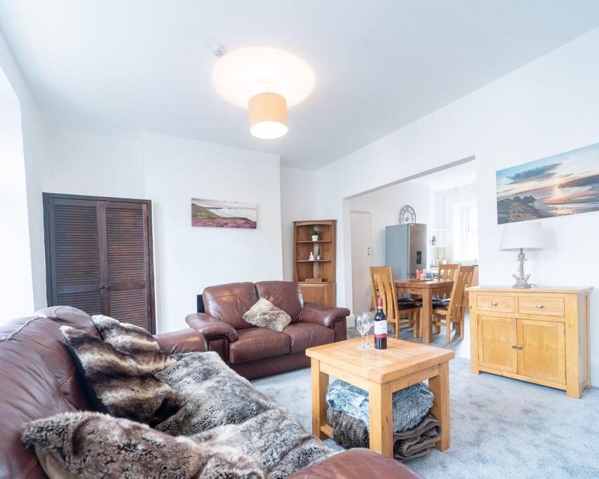 Mumbles View - Free Parking Oystermouth Exterior photo